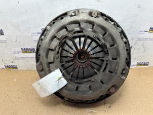 Gebruikte Vliegwiel Mercedes C (W203) 2.2 C-220 CDI 16V Prijs € 121,00 Inclusief btw aangeboden door Autoparts Van De Velde