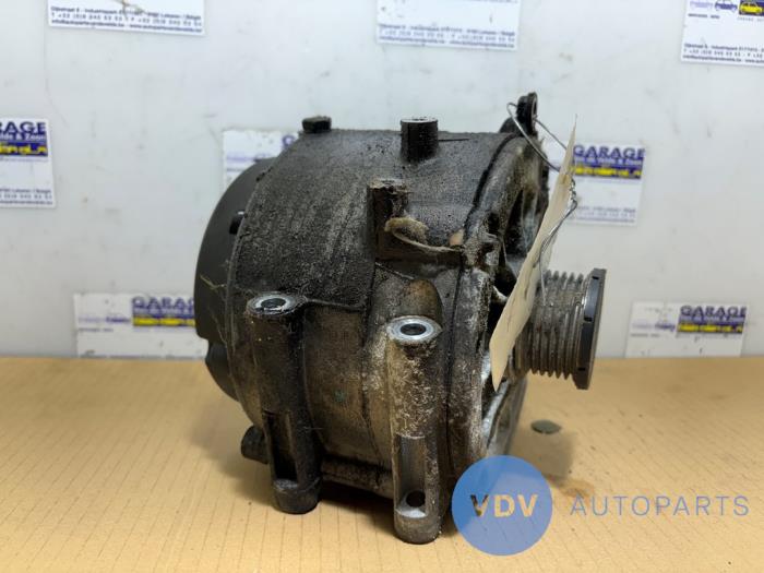 Dynamo Mercedes C-Klasse