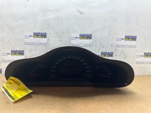 Gebruikte Tellerklok Mercedes C Sportcoupé (C203) 2.0 C-180 16V Prijs € 90,75 Inclusief btw aangeboden door Autoparts Van De Velde