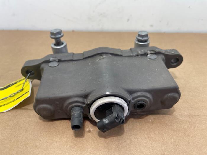 Pop up bonnet system Mercedes E-Klasse