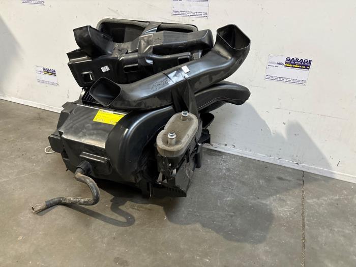 Kachelhuis Mercedes Vito