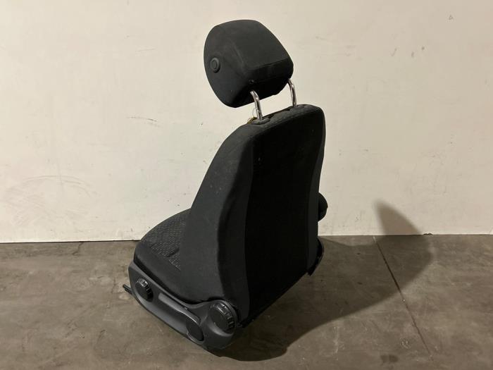 Asiento izquierda Mercedes Vito