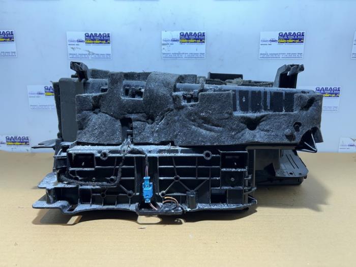 Boîte à gants Mercedes C-Klasse