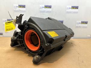 Gebruikte Luchtfilterhuis Mercedes CLK (R209) 1.8 200 K 16V Prijs € 60,50 Inclusief btw aangeboden door Autoparts Van De Velde