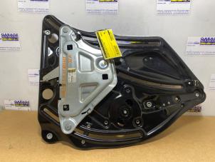 Gebruikte Ruitmechaniek 2Deurs rechts-achter Mercedes E (C207) E-350 CDI V6 24V Prijs € 181,50 Inclusief btw aangeboden door Autoparts Van De Velde