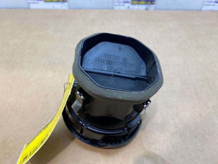 Luftgitter Armaturenbrett Mercedes B-Klasse