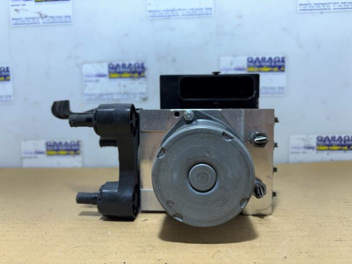 ABS pump Mercedes CLS-Klasse