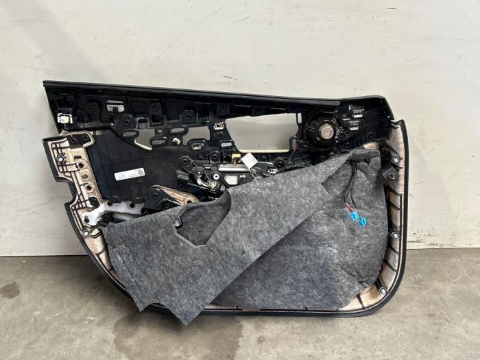 Revêtement portière 4portes avant droite Mercedes C-Klasse