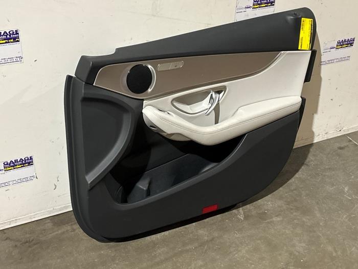 Türverkleidung 4-türig rechts vorne Mercedes C-Klasse