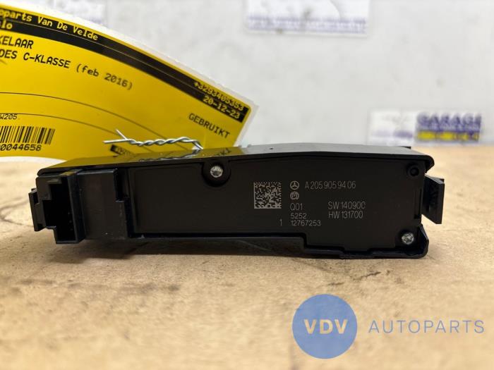 Switch Mercedes C-Klasse