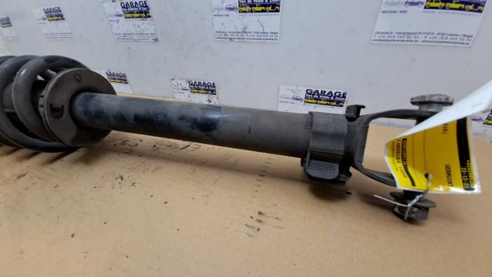 Stoßdämpfer rechts vorne Mercedes C-Klasse