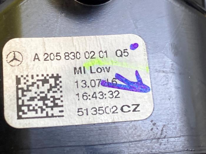 Grille aération tableau de bord Mercedes C-Klasse