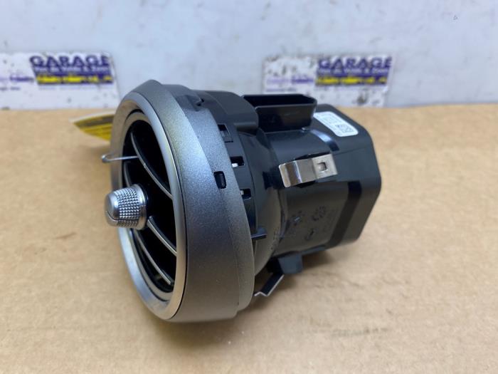 Grille aération tableau de bord Mercedes C-Klasse