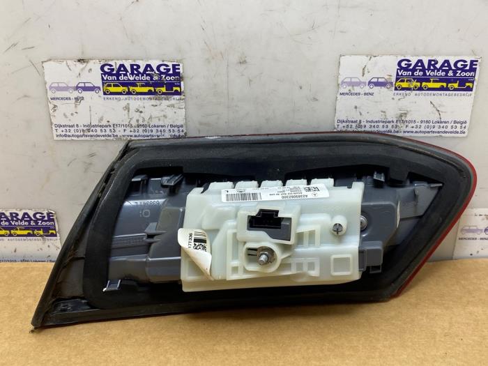 Taillight, left Mercedes E-Klasse