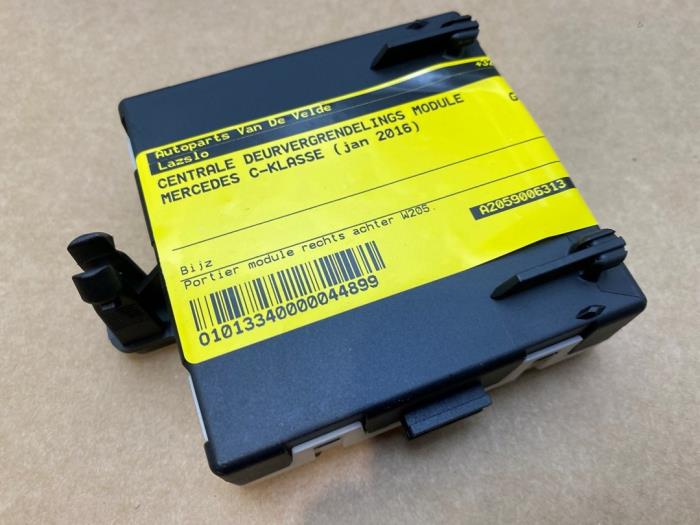 Modul centralnego zamka Mercedes C-Klasse