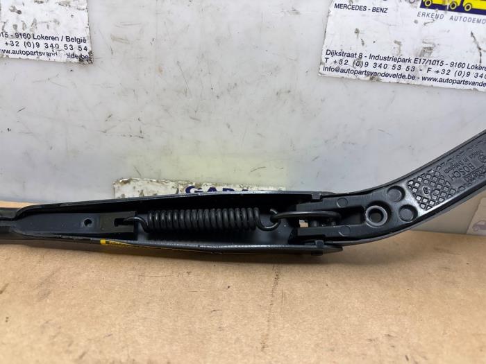Front wiper arm Mercedes C-Klasse