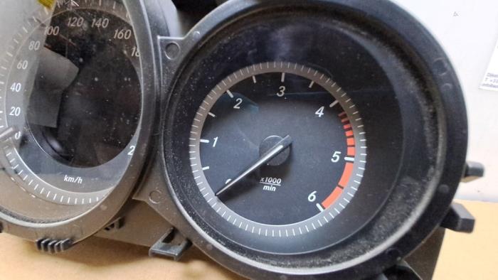 Odometer KM Mercedes C-Klasse