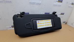 Gebruikte Zonneklep set Mercedes C Estate (S204) 2.2 C-180 CDI 16V BlueEFFICIENCY Prijs € 24,20 Inclusief btw aangeboden door Autoparts Van De Velde