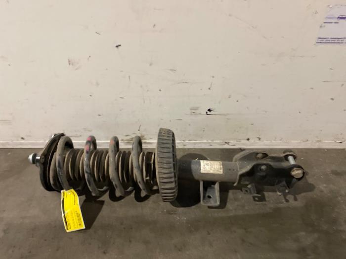 Fronts shock absorber, left Mercedes Vito