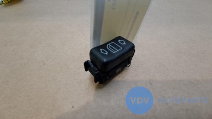 Commutateur vitre électrique Mercedes E-Klasse
