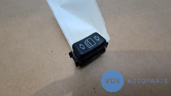 Commutateur vitre électrique Mercedes E-Klasse