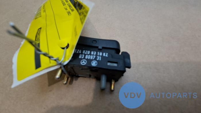 Electric window switch Mercedes E-Klasse