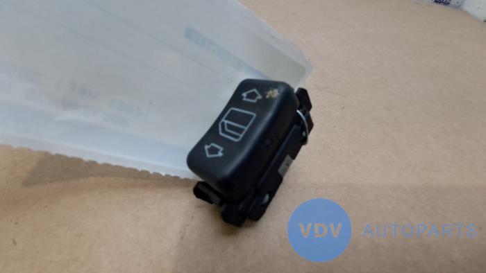 Commutateur vitre électrique Mercedes E-Klasse