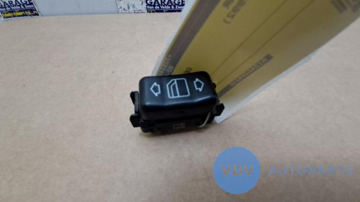 Commutateur vitre électrique Mercedes E-Klasse