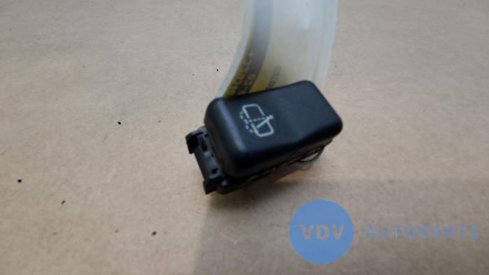 Przelacznik Mercedes E-Klasse