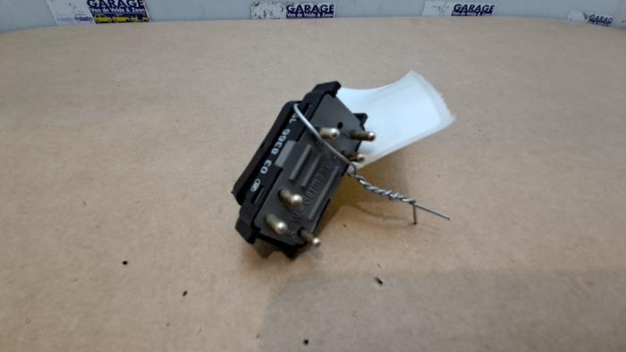 Przelacznik Mercedes E-Klasse