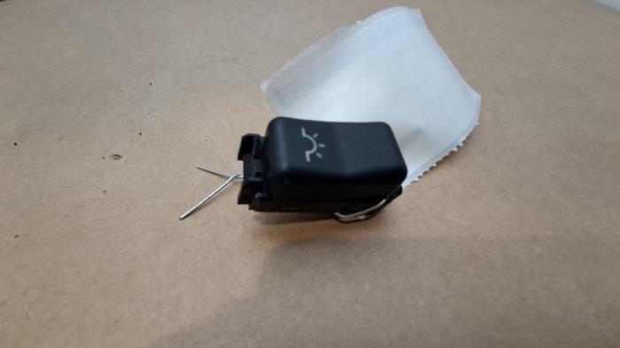 Switch Mercedes E-Klasse