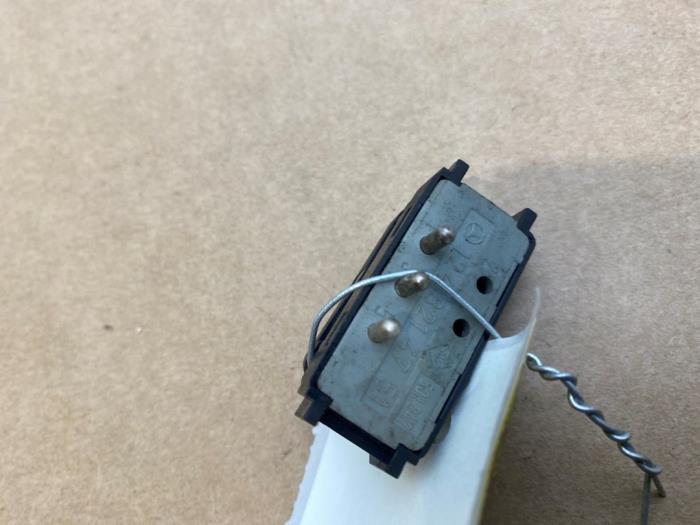 Switch Mercedes E-Klasse