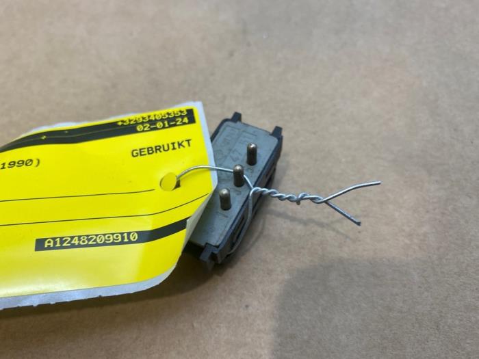 Switch Mercedes E-Klasse