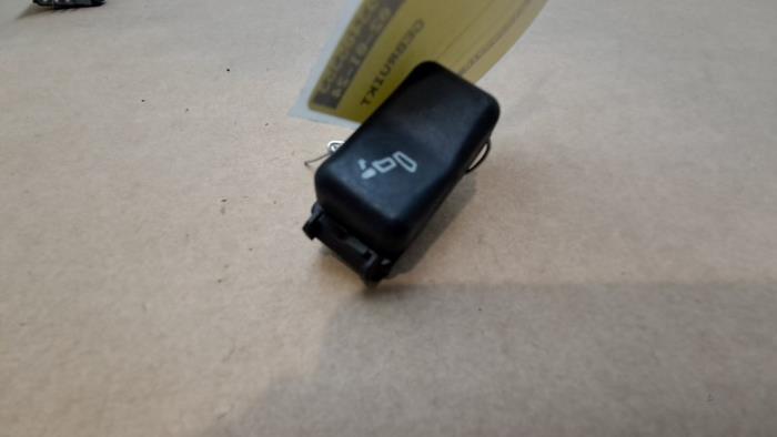 Switch Mercedes E-Klasse