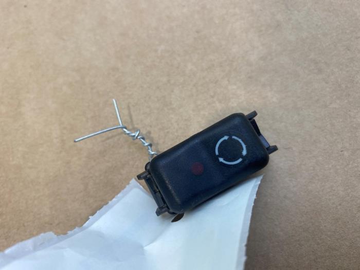 Switch Mercedes E-Klasse