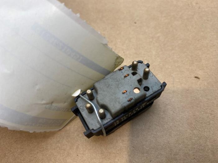 Switch Mercedes E-Klasse