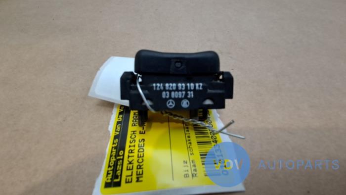 Electric window switch Mercedes E-Klasse