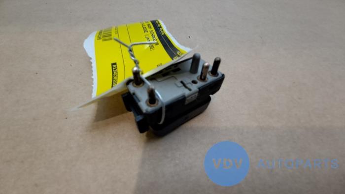 Electric window switch Mercedes E-Klasse