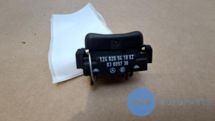 Electric window switch Mercedes E-Klasse