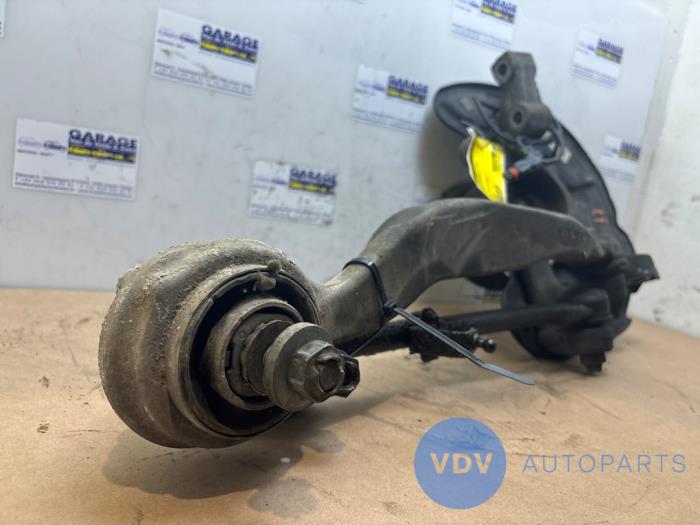 Knuckle, front left Mercedes E-Klasse