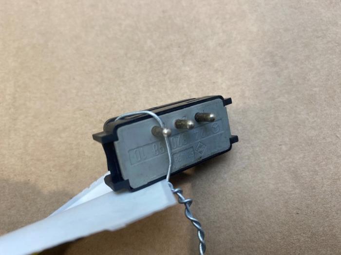 Switch Mercedes E-Klasse