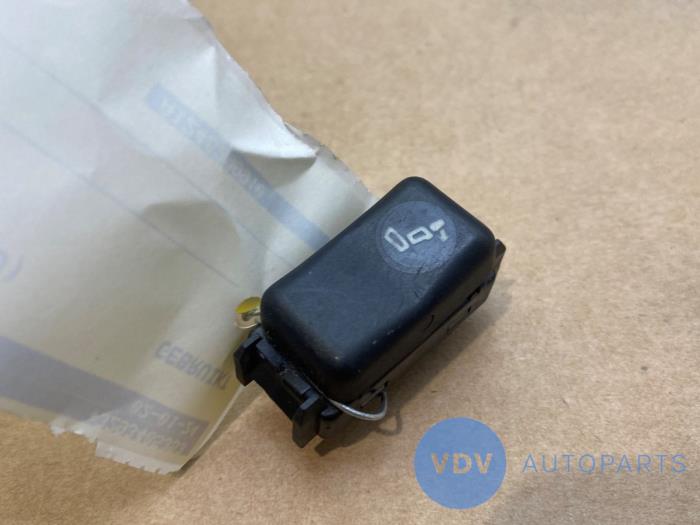 Switch Mercedes E-Klasse