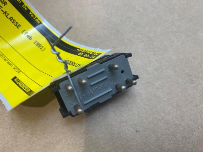 Switch Mercedes E-Klasse