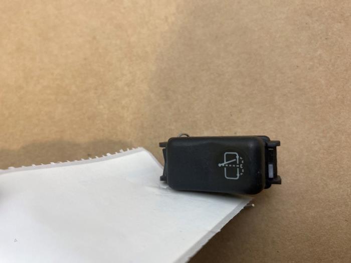 Switch Mercedes E-Klasse