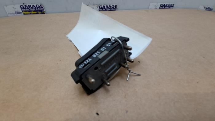 Switch Mercedes E-Klasse