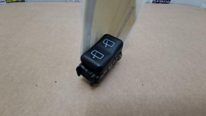 Switch Mercedes E-Klasse