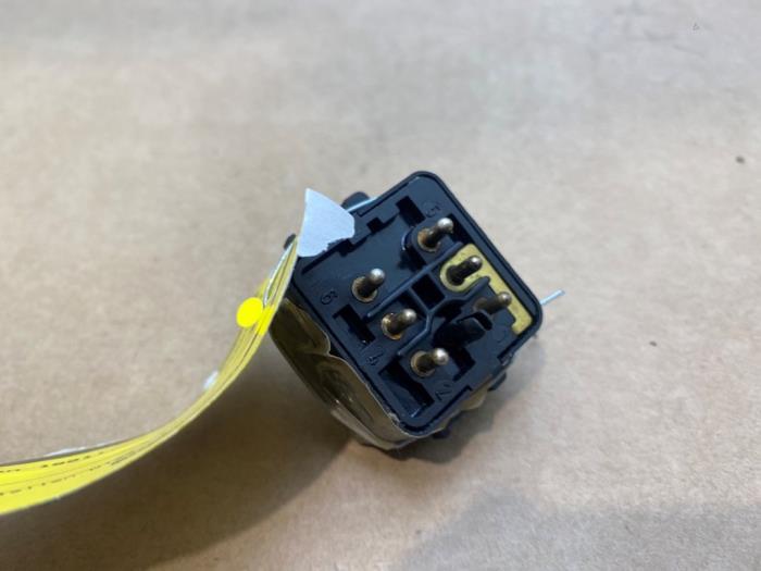 Switch Mercedes E-Klasse