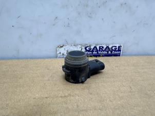 Gebruikte PDC Sensor Mercedes C (W205) C-160 1.6 16V Prijs € 12,10 Inclusief btw aangeboden door Autoparts Van De Velde
