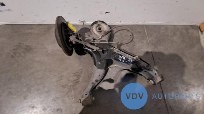 Achsschenkel rechts hinten Mercedes Vito