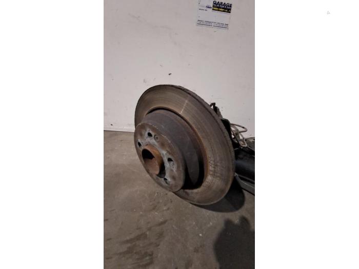 Achsschenkel rechts hinten Mercedes Vito